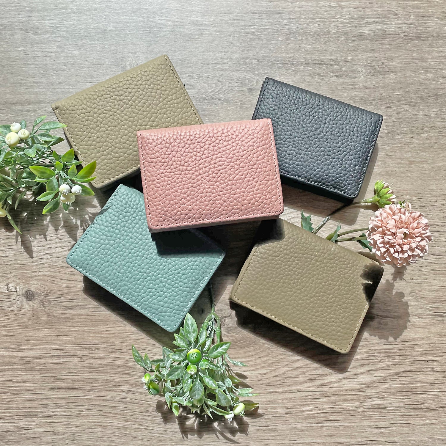 【SALE】三つ折り財布(ボックス型)